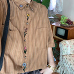 Load image into Gallery viewer, flower and buttons shirt
